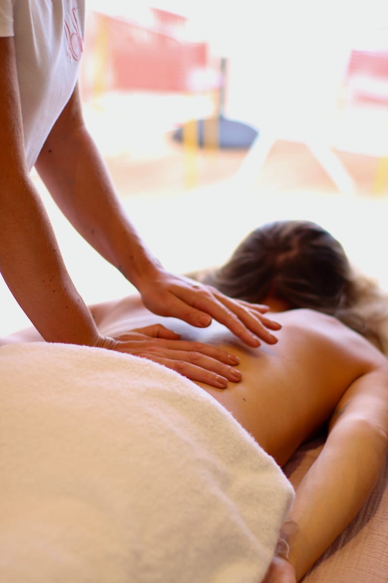 Massage Relaxant Évasion &amp; Détente