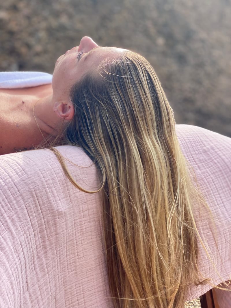 Massage Visage Éclat &amp; Détente