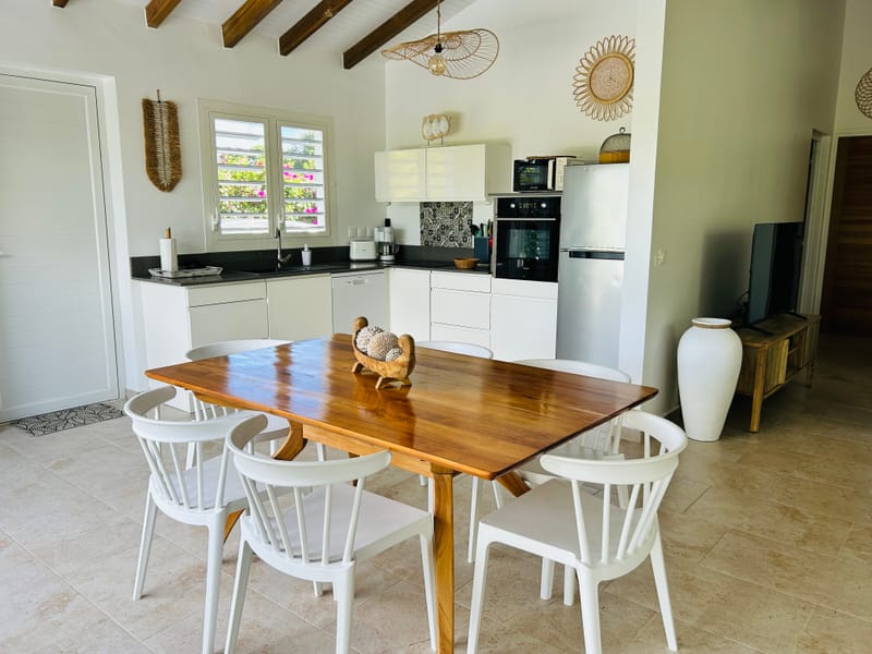 Cuisine - Salon - Salle à manger