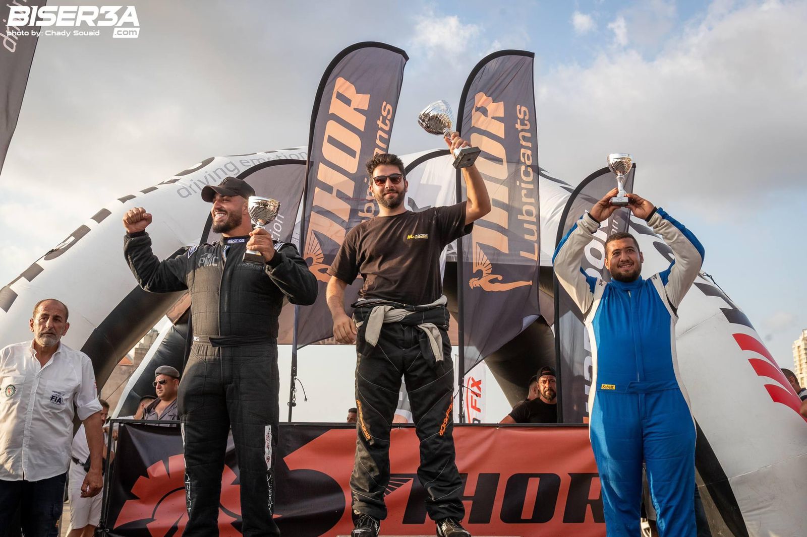 السباق الأول للدريفت
الألقاب لهلال وتكليان وسويد وهاروني وابو خليل