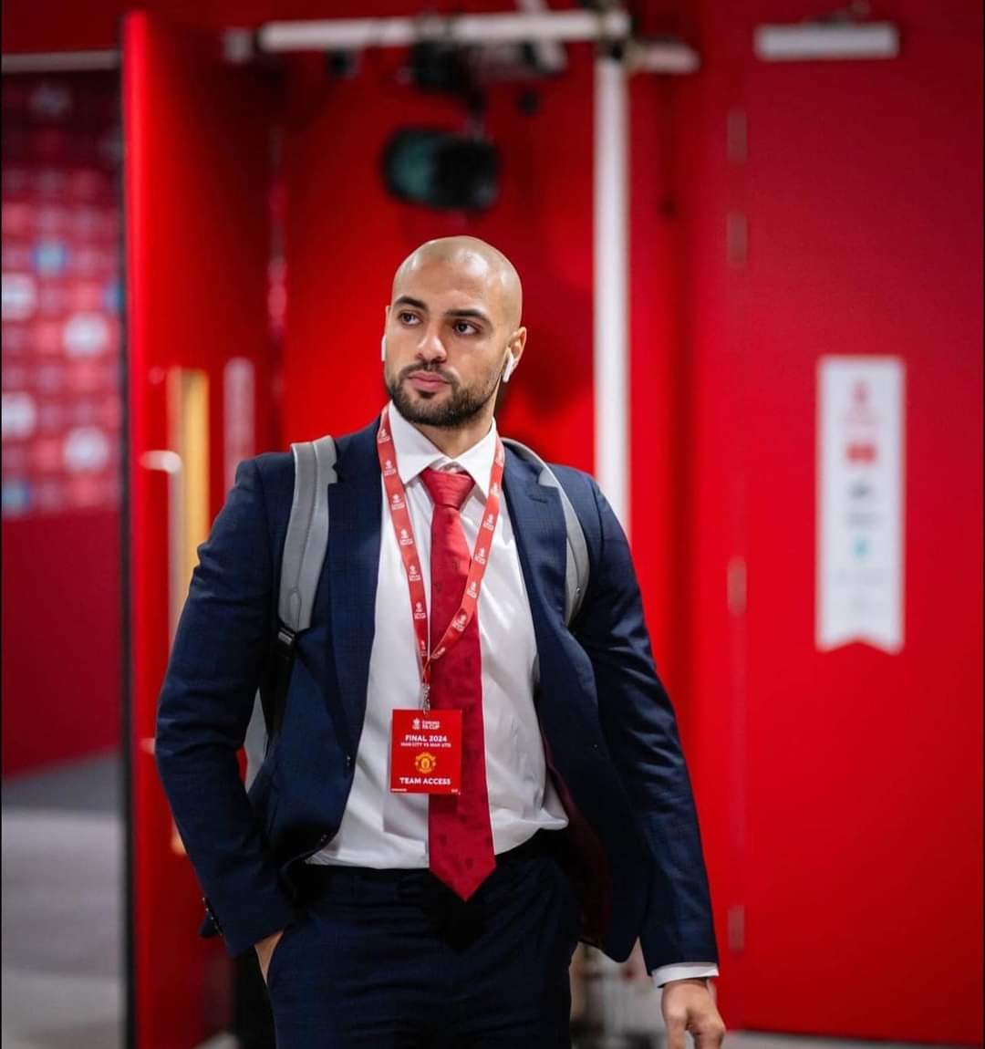 Manchester United ends Amrabat's loan