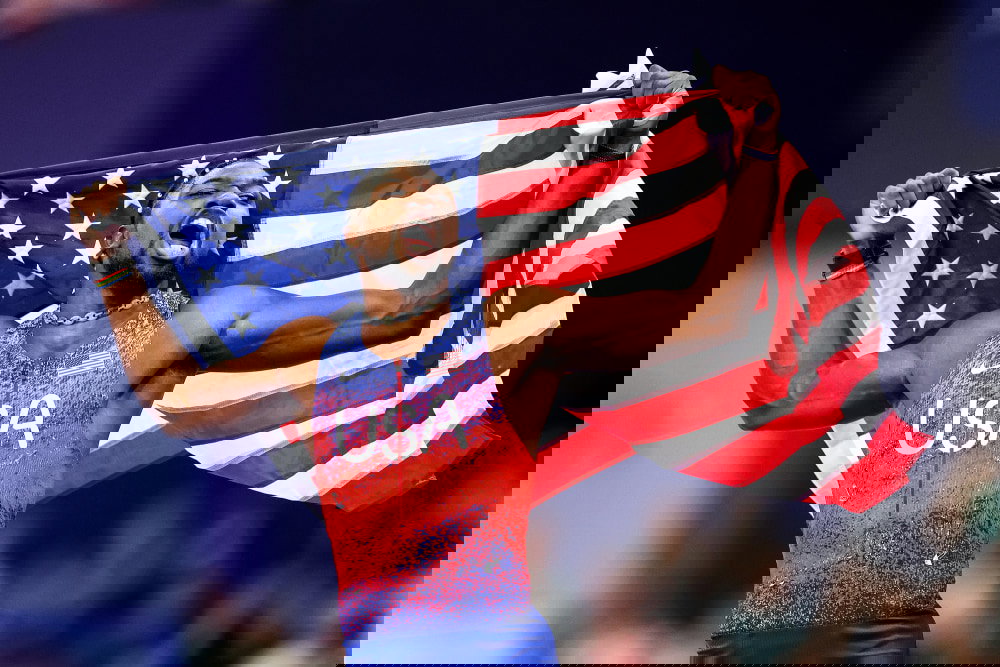 لايلز أسرع رجل في العالم