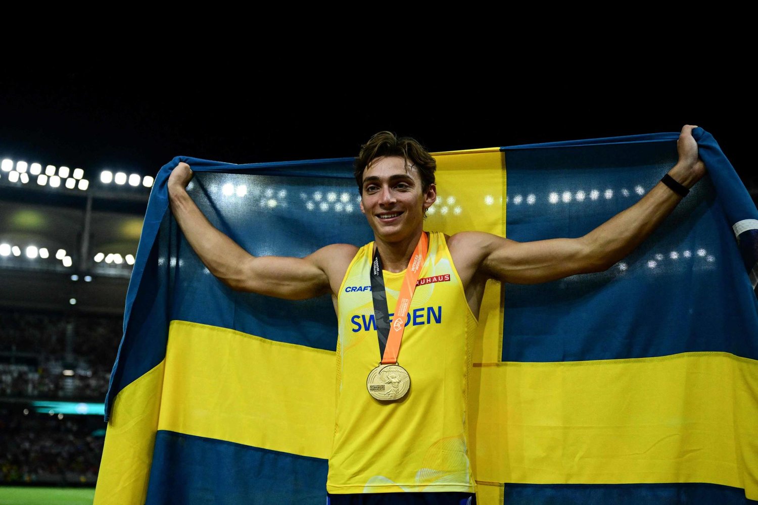Paris Olympics: Sweden's Duplantis retains pole vault gold