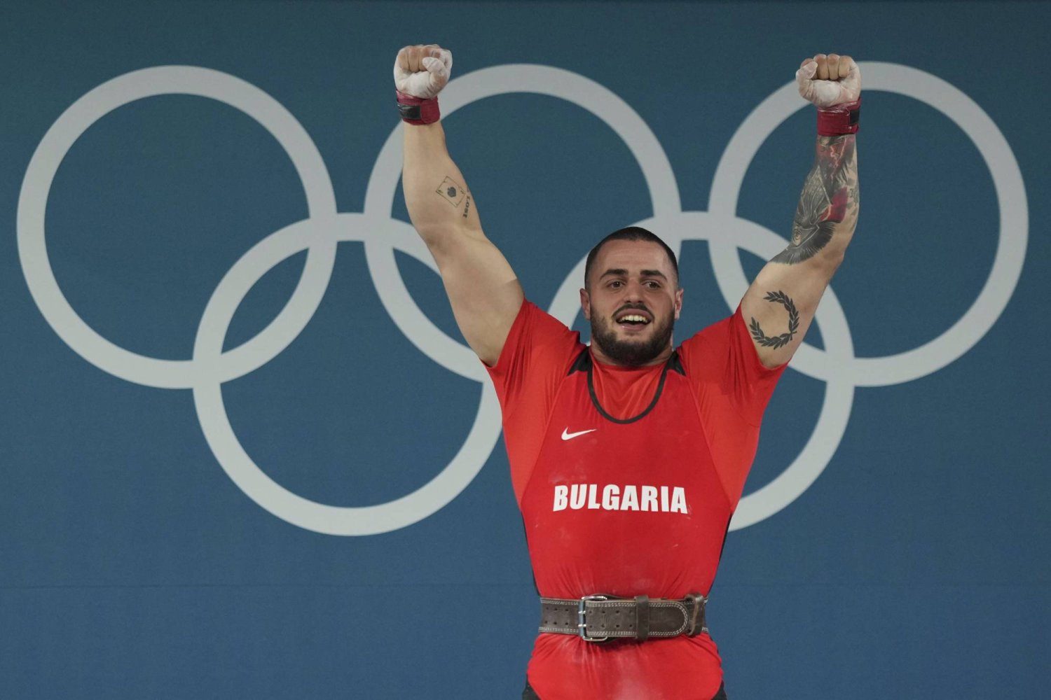 Bulgarian-Lebanese Carlos Nassar breaks records, wins 89kg gold
