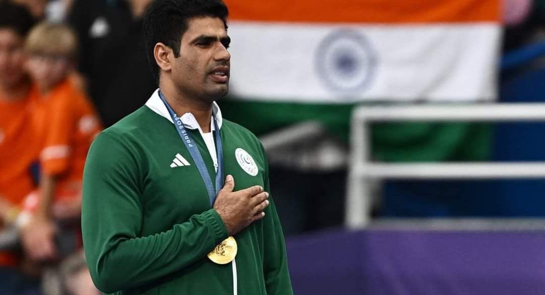 إرشاد نديم: 
قصة بطل أولمبي يجمع أحلام قريته على منصة التتويج