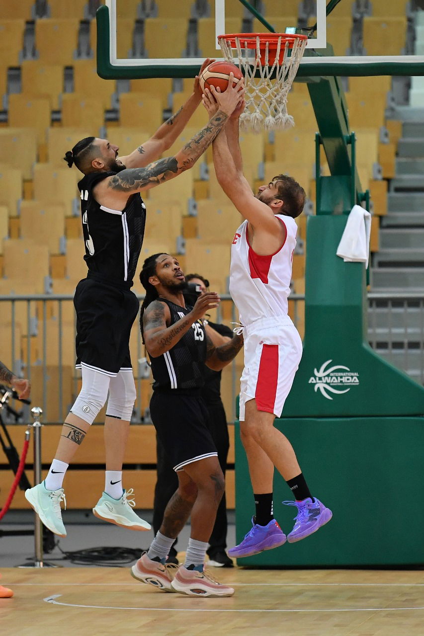 الكرخ العراقي يهزم الإمارات  
في بطولة الوحدة الدولية لكرة السلة