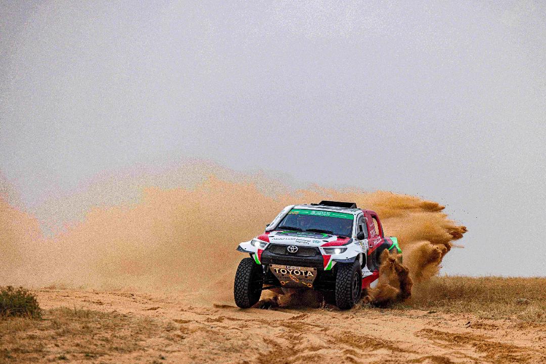 رالي القصيم 2024:
تنافس مثير بين نجوم السيارات والدراجات