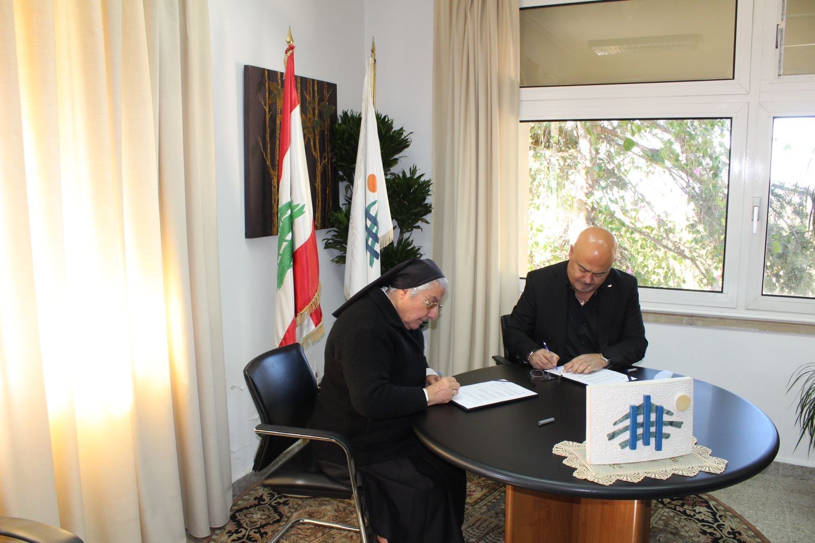 بروتوكول بين اتحاد الكرة الطائرة ومدرسة راهبات الأنطونيات