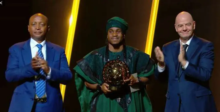 لوكمان أفضل لاعب إفريقي