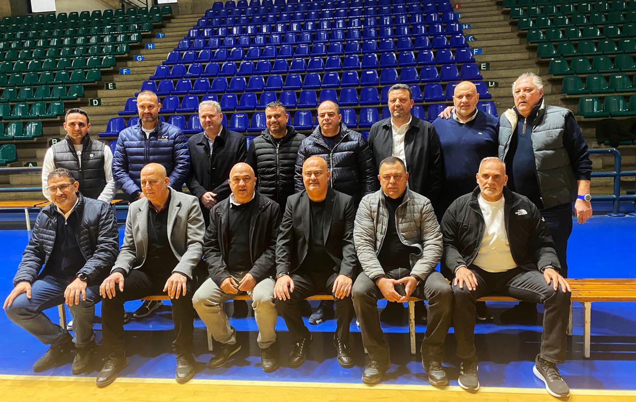 القاصوف يجدد قيادته للكرة الطائرة