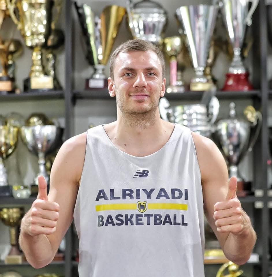 النادي الرياضي بيروت يقترب من استعاد البوسني كيكانوفيتش