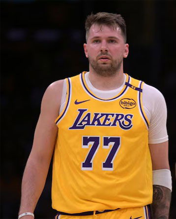 دالاس مافريكس يواجه أزمة بعد صفقة دونتشيتش