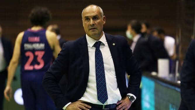 الزمالك يتعاقد مع الإسباني كورو سيغورا