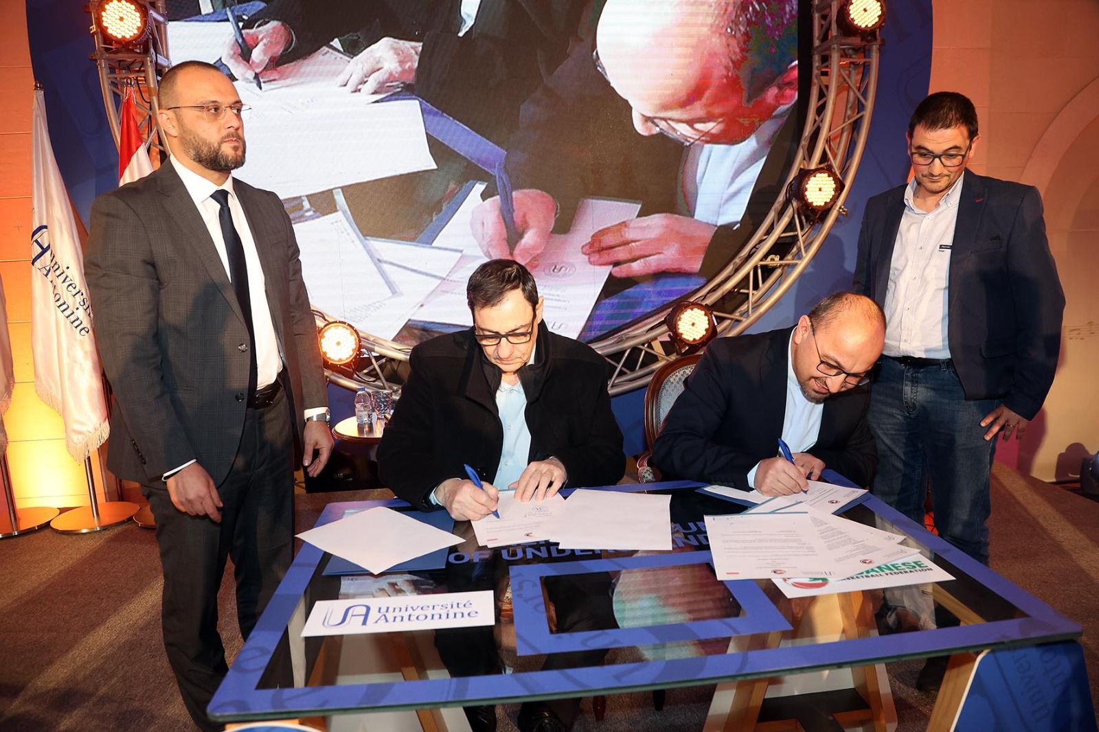 الجامعة الأنطونية واتحاد السلة يطلقان 
أول شهادة جامعية للمدربين في الشرق الأوسط