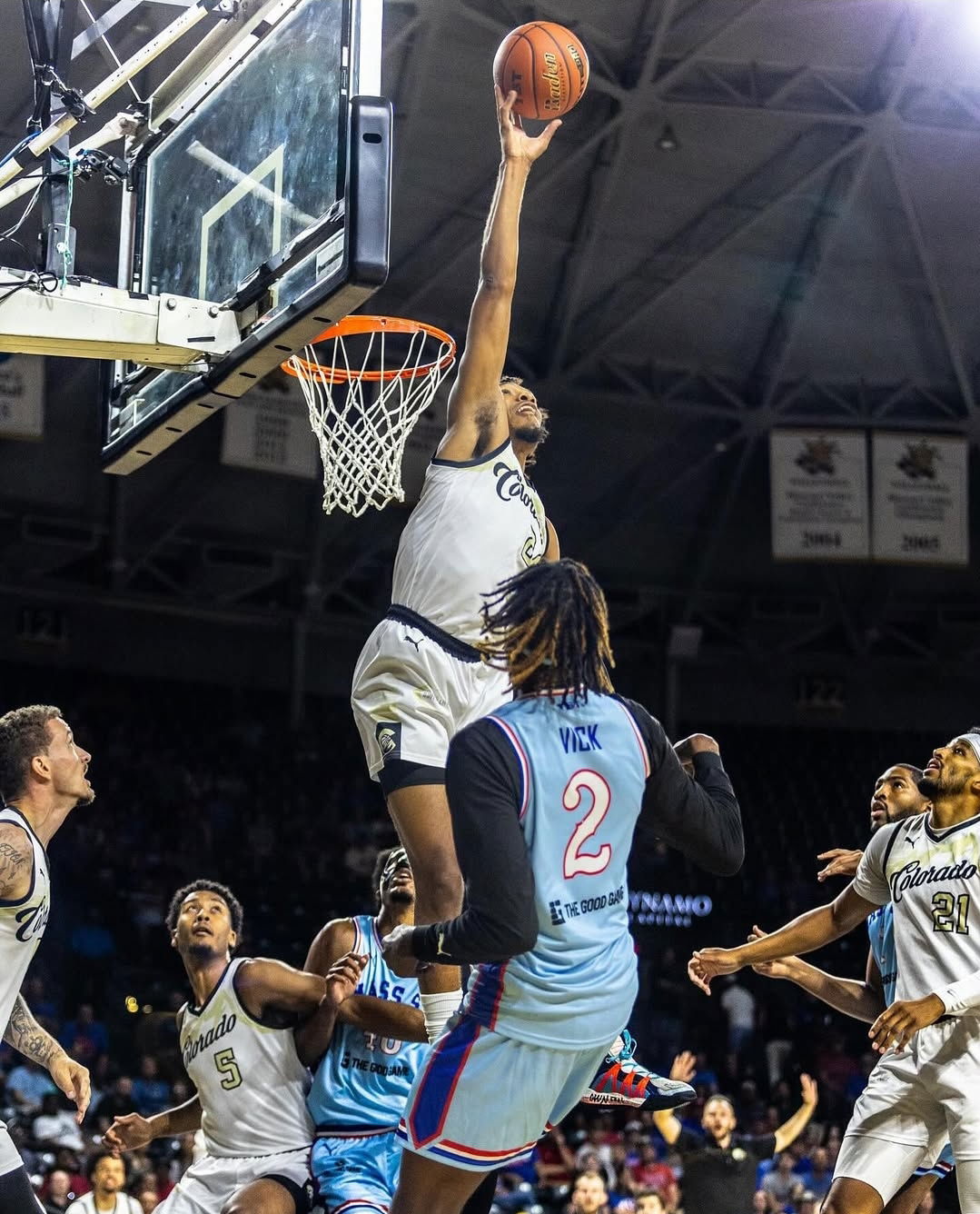 جورج كينغ مع الرياضي بيروت