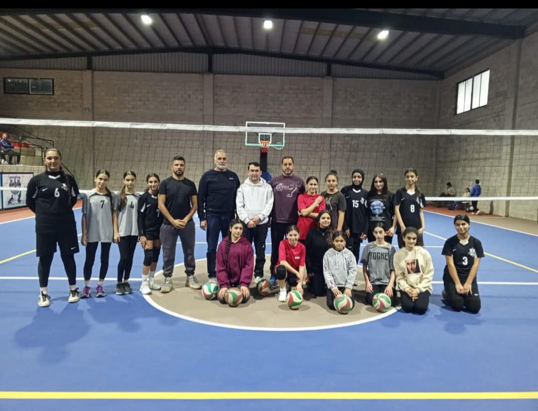 مواهب واعدة في الكرة الطائرة
تجارب ناجحة لناشئات الشوف والبقاع