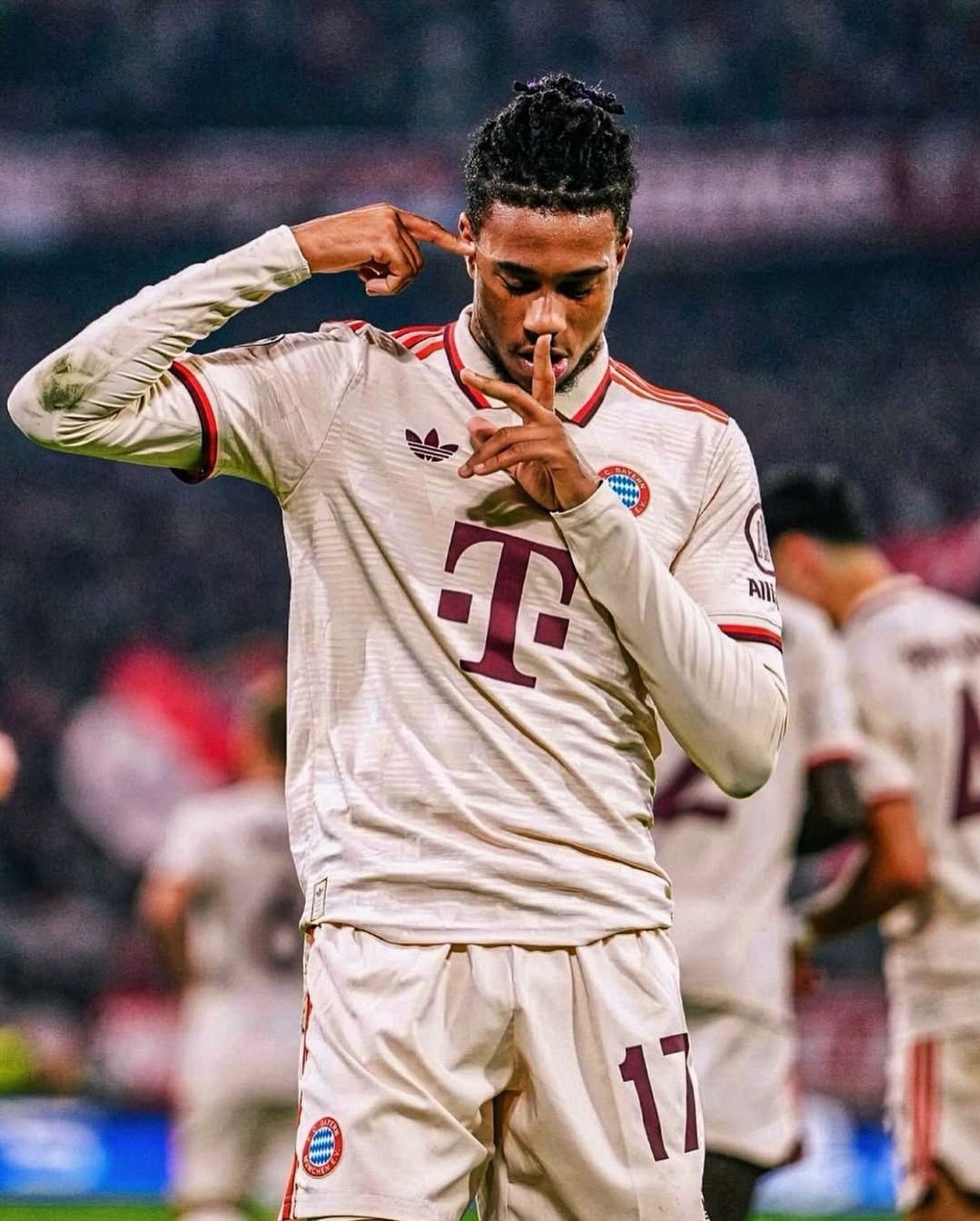 أوليسي : "نشأت على حب الديوك"