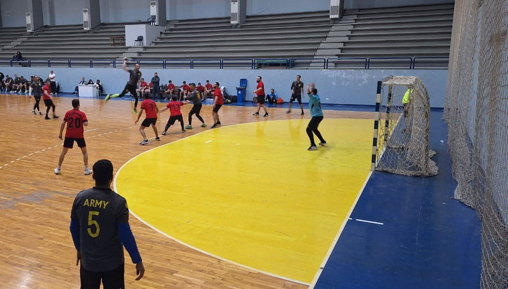 الجيش يكتسح ميفدون ويبدأ مشواره في اليد بقوة