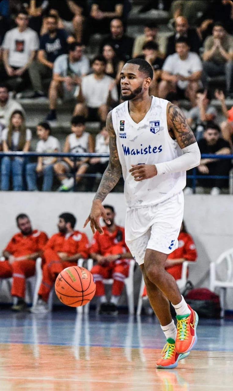 الشانفيل يستعيد لاعبه جافيون بلايك