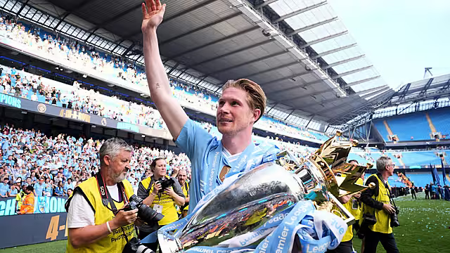 دي بروين يعلن رحيله عن مانشستر سيتي