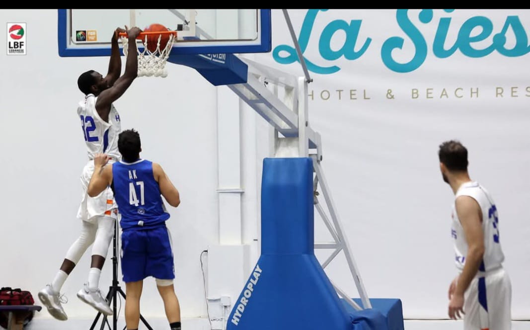 "هوبس" يفجّر المفاجأة ويُسقط بيروت