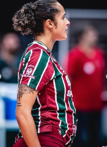 برازيليّة تشارك في الدوري وهي حامل