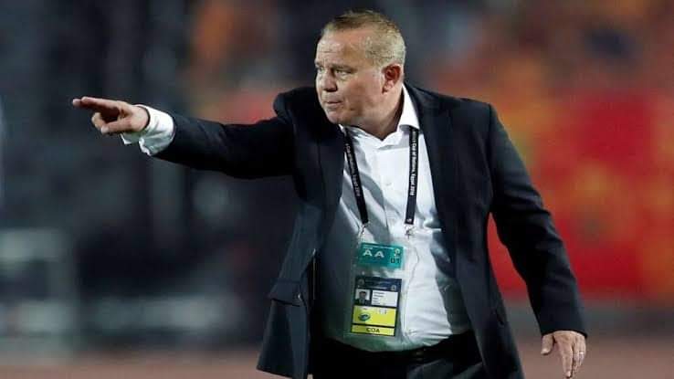 شوقي غريب إلى المريخ