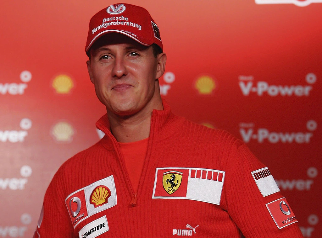 شوماخر يظهر من الظل