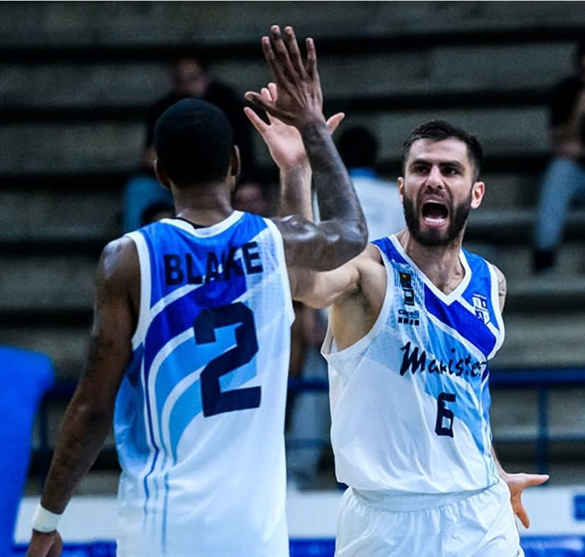 الشانفيل يحقق فوزاً مثيراً على بيروت