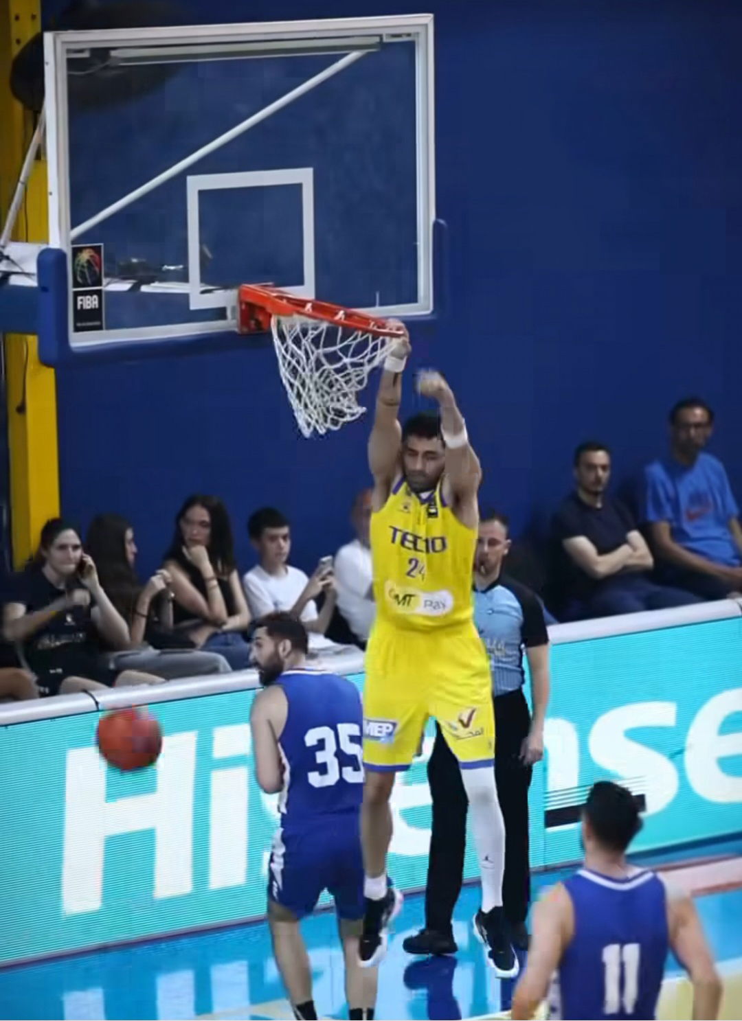 الرياضي يضرب بقوة ويكتسح هوبس