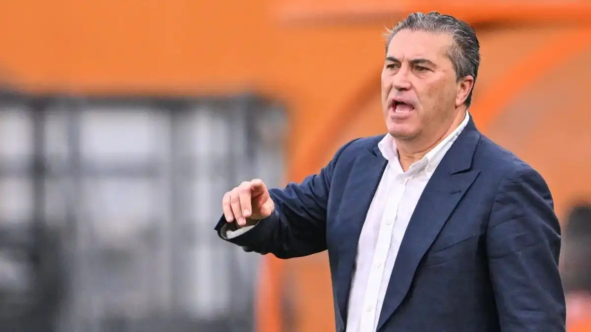 الزمالك يطوي صفحة بيسيرو بصمت