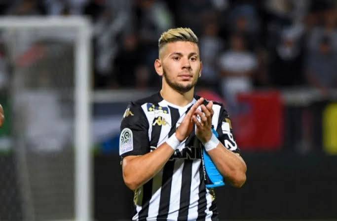 مفاوضات الزمالك مع الملالي مهددة بالفشل