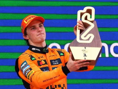 بياستري يتوّج بجائزة إسبانيا الكبرى