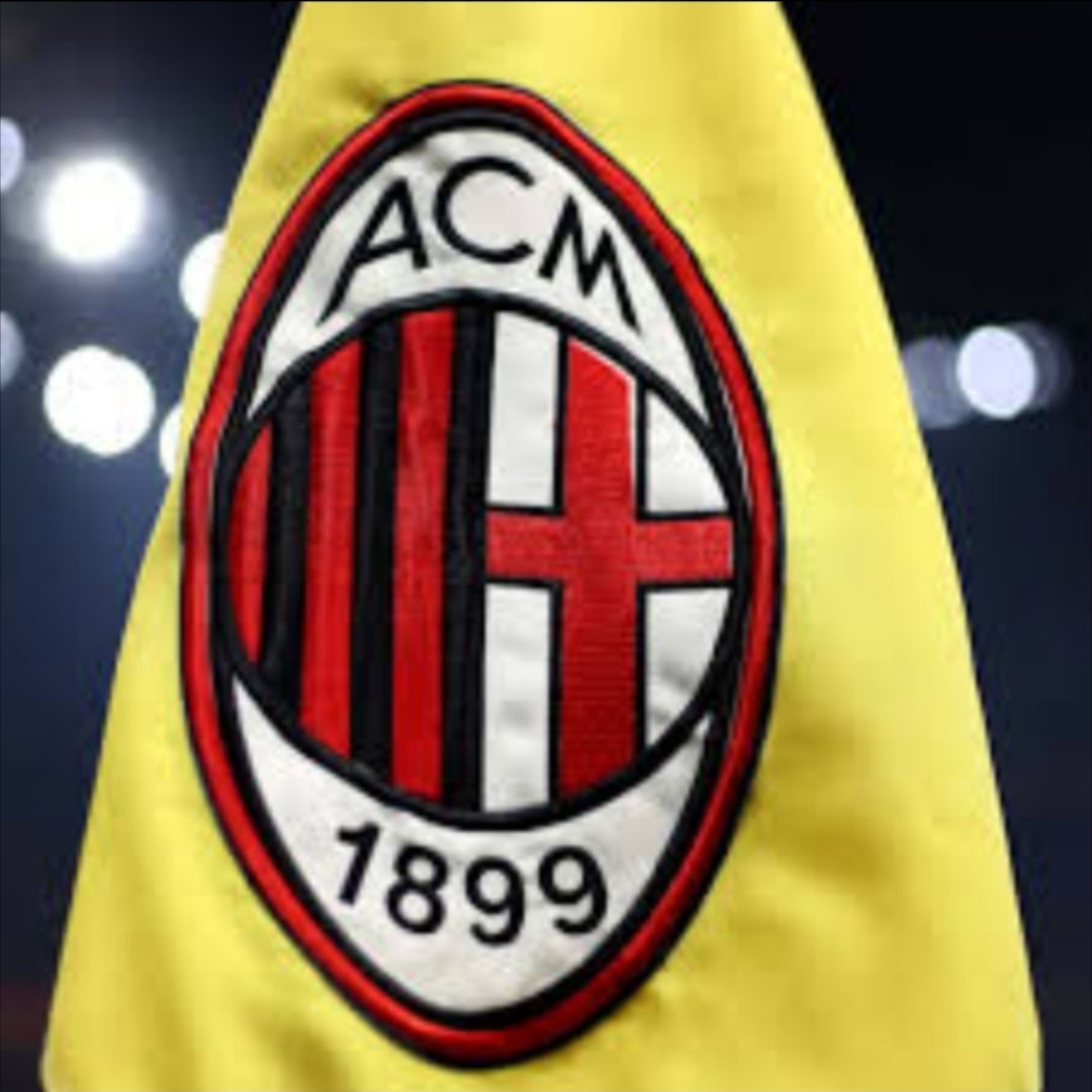 ميلان يتحرك لترميم دفاعه وهجومه