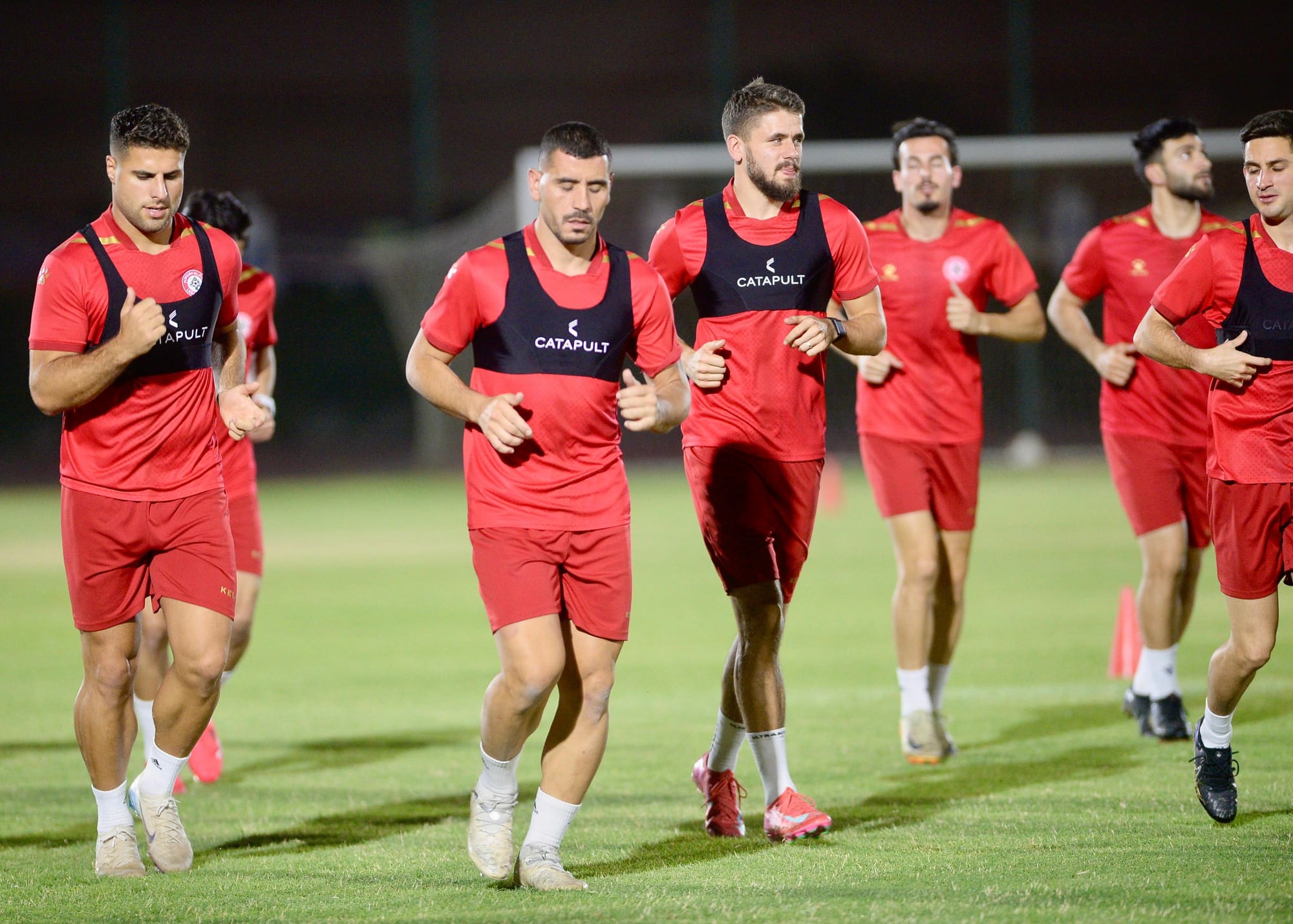 رجال الأرز أمام مفترق طرق