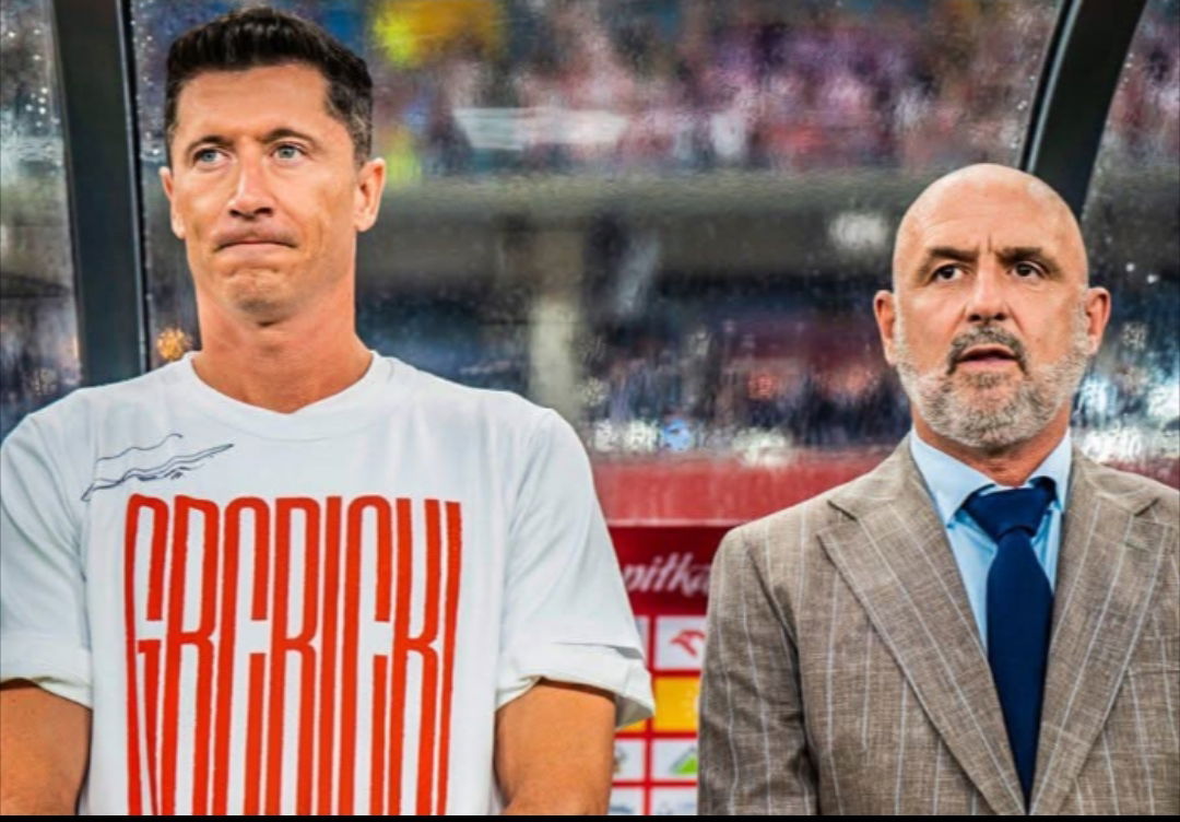 استقالة مدرب بولندا بعد أزمة مع ليفاندوفسكي