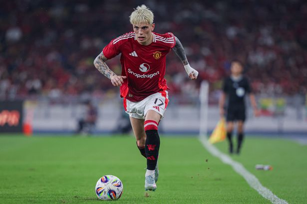 رونالدو يطالب النصر بالتعاقد مع جوهرة اليونايتد