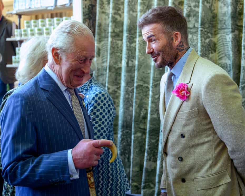 "السير بيكهام"….وسام شرف ملكي لأيقونة كرة القدم