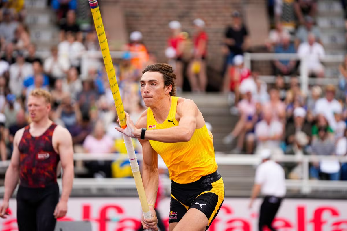 دوبلانتيس يحلّق برقمٍ قياسي جديد