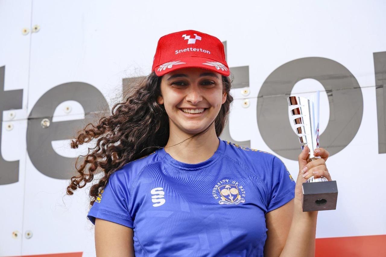 ستيفاني حبيقة تواصل تألقها في بريطانيا