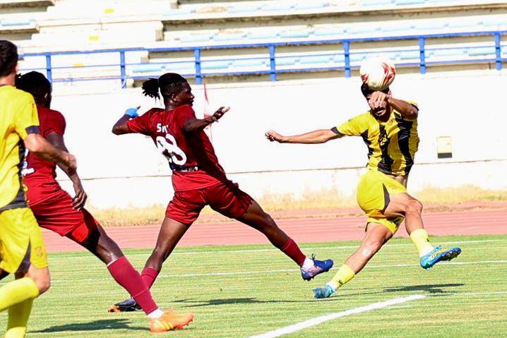 فوز سهل للنجمة على العهد في بطولة لبنان لكرة القدم