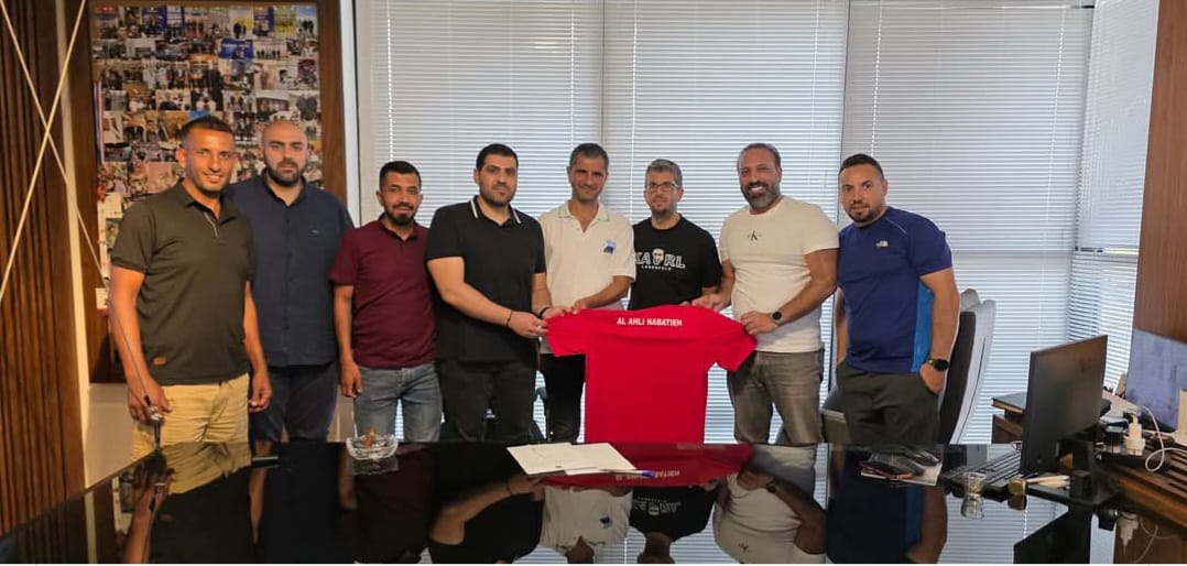 حسن حسون يقود الأهلي النبطية