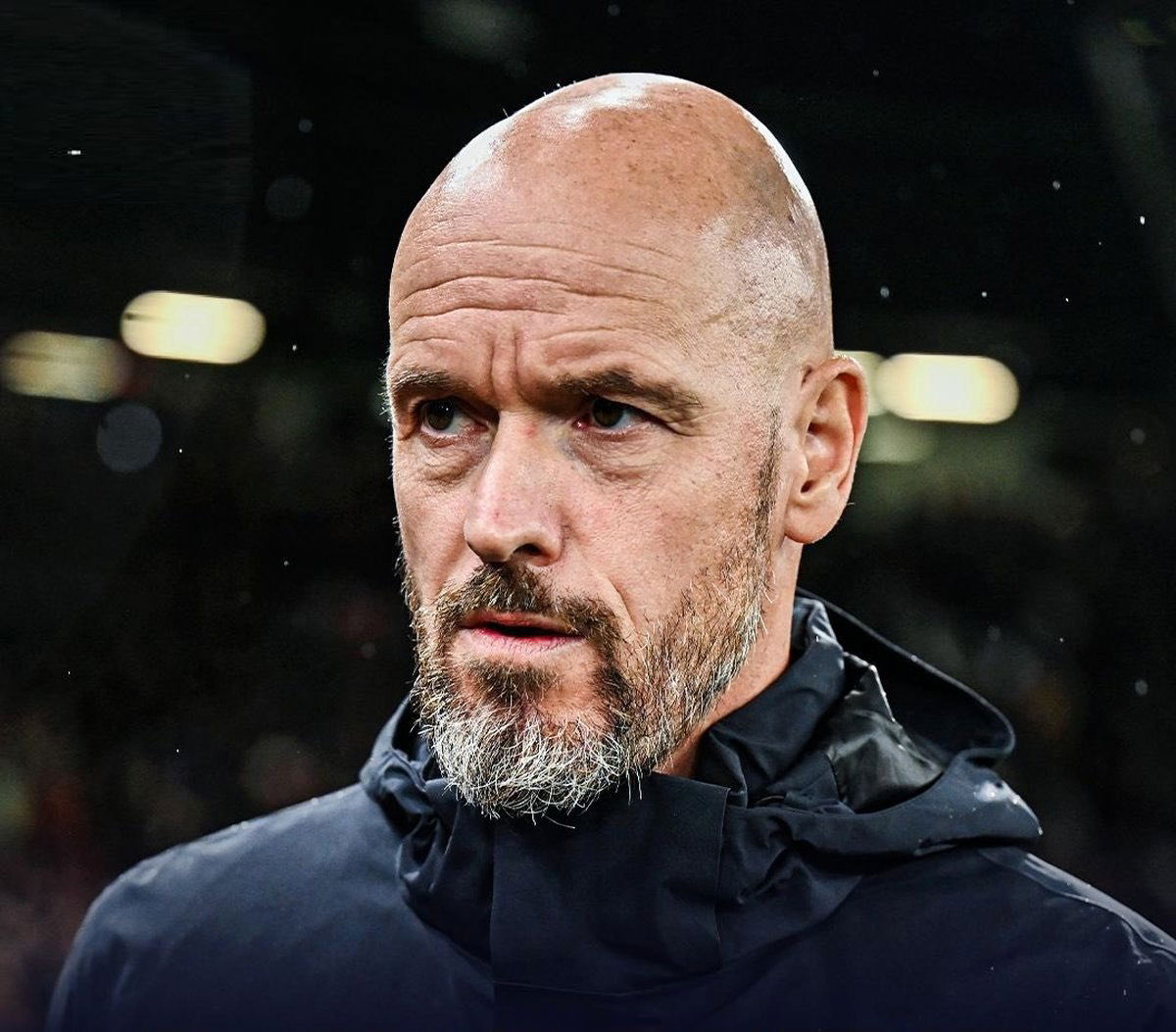 إريك تن هاغ يحصل على تعويض كبير