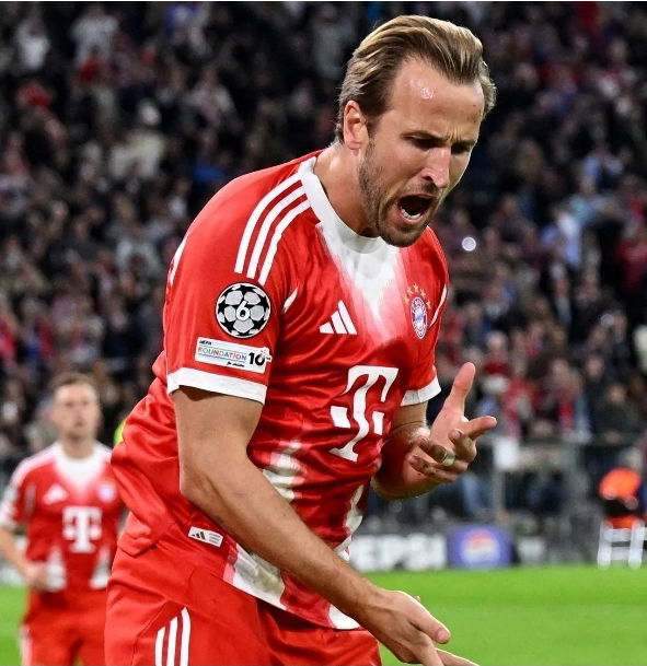 دوري الأبطال 2025:
انتصارات لافتة وتعادلات مثيرة