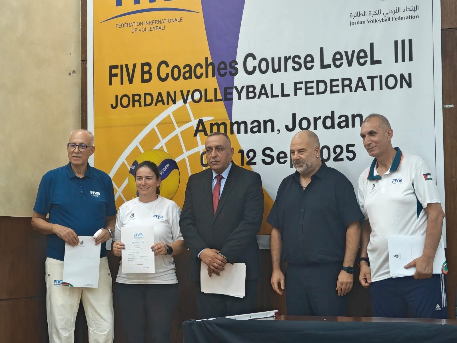 سيمون أبوجودة تنال شهادة في التدريب الدولي