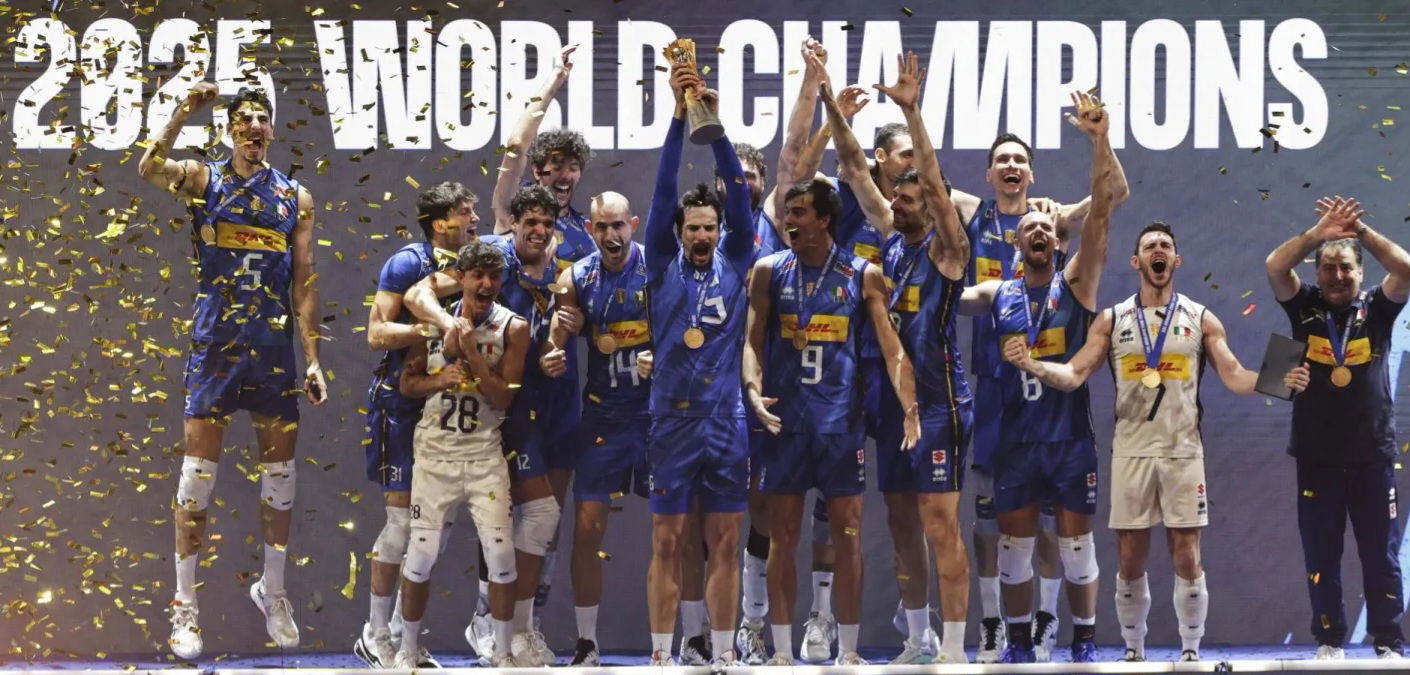 إيطاليا تتربع على عرش الطائرة العالمية