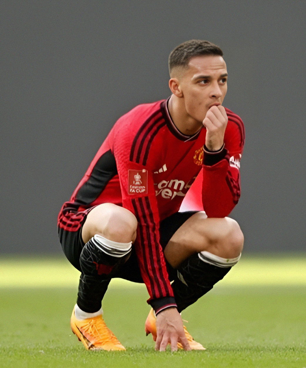 أنتوني: عاملوني في مانشستر يونايتد "بوقاحة"