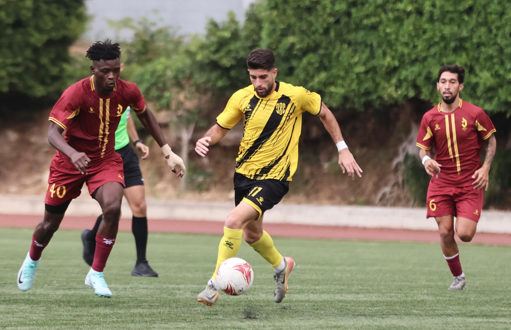 العهد يسقط الرياضي جويا وتعادل الحكمة والصفاءفي بطولة لبنان لكرة القدم