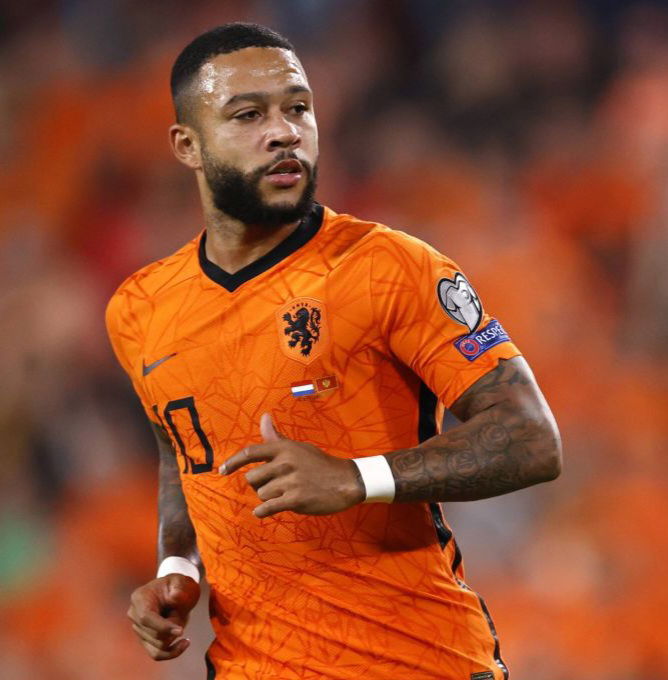 سرقة جواز ديباي تُربك استعدادات هولندا!