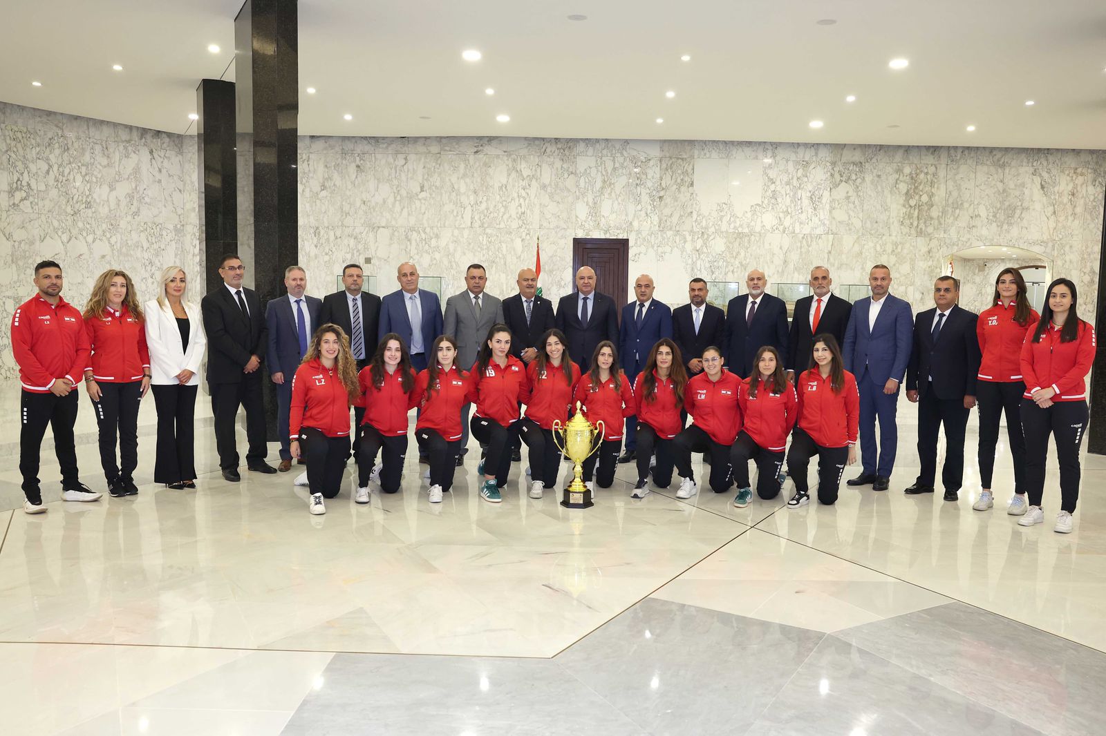 رئيس الجمهورية يستقبل بطلات لبنان في الكرة الطائرة